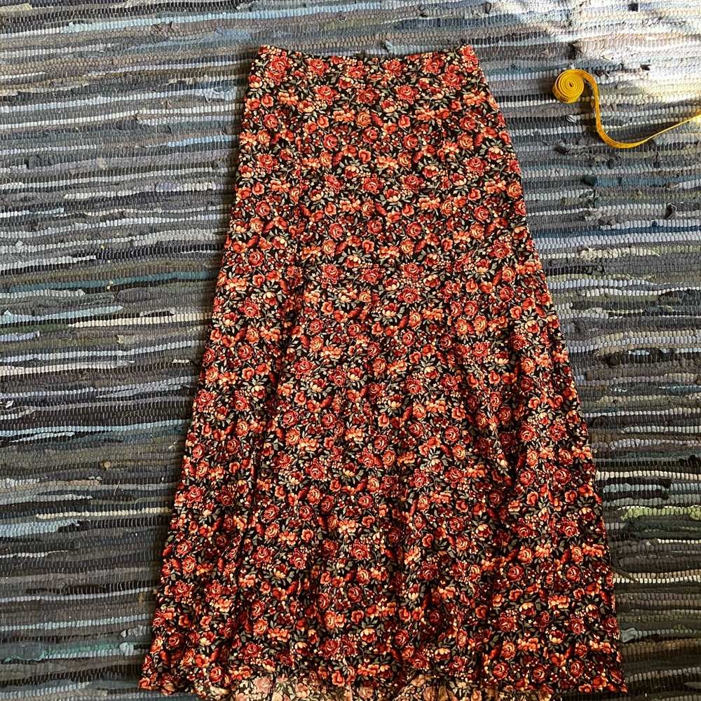 Grungey rose maxi skirt